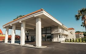 Travelodge By Wyndham Orlando Lake Buena Vista South